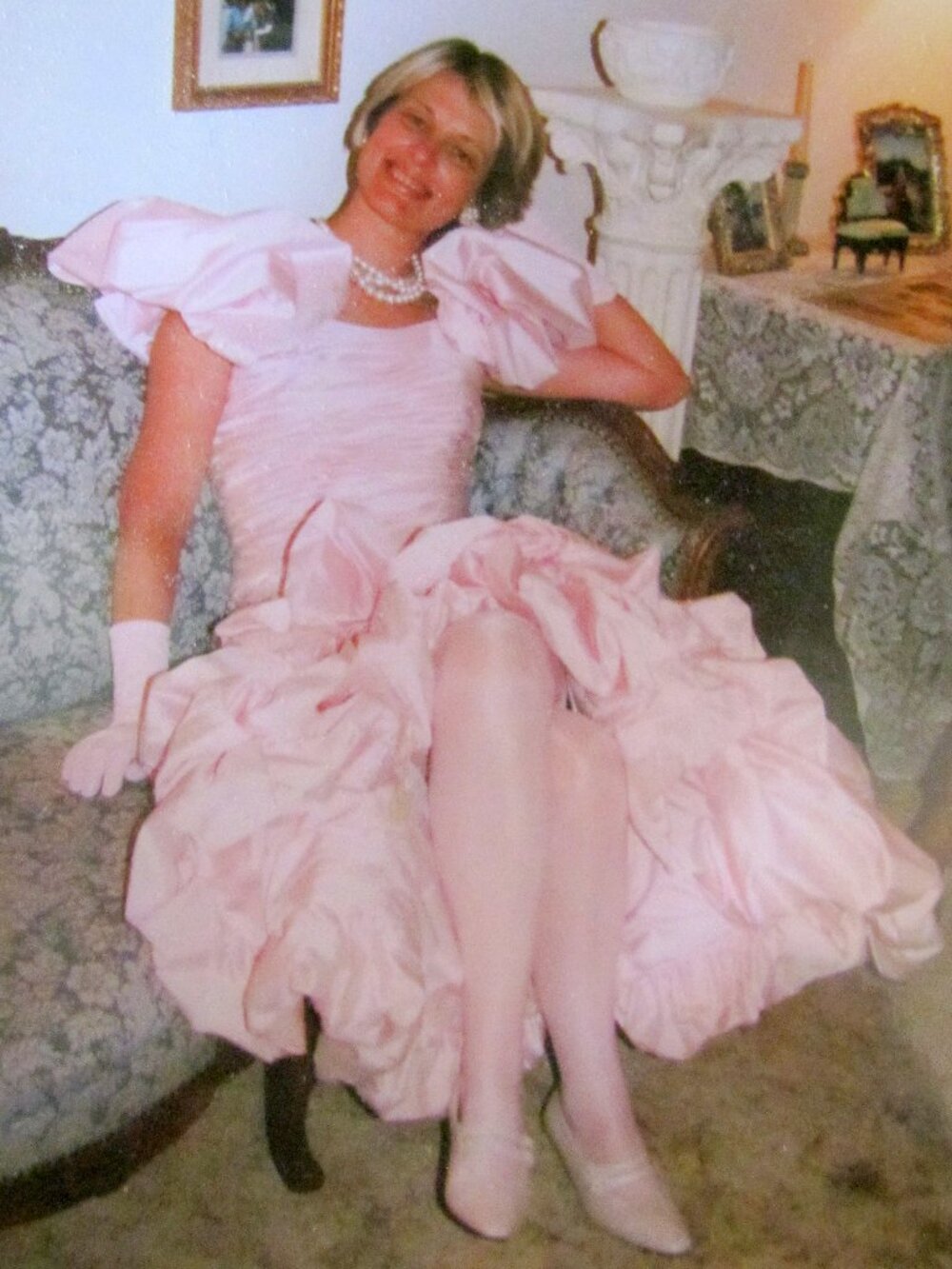NEIMAN MARCUS GOWN, PINK RED CARPET DRESS, FABULOUS RUCHED BEAUTY, MERMAID HEM